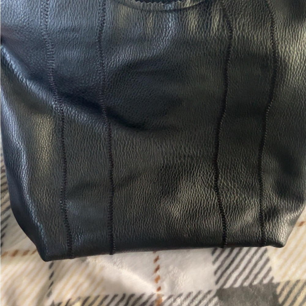 Sondra Roberts Black Shoulder Bag